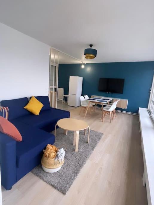 T2 Renove Avec Terrasse Proche Paris Et Disneyland Champs-Sur-Marne Exterior foto